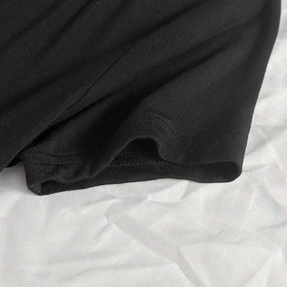 black y2k shirt - Picture 4 of 4